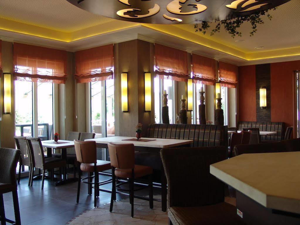 M13 Hotel Riol Εξωτερικό φωτογραφία